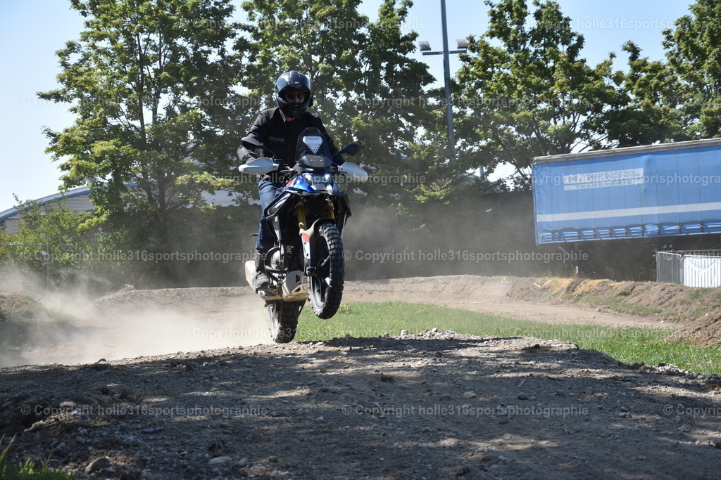 DSC_0162 | Sportfotografie , Motorsport, Motoross, Reitsport, Mointainbike, Enduro,
Landschaft , Outdoor, Eventfotografie, Landschaft, Bilder online bestellen - Realisiert mit Pictrs.com