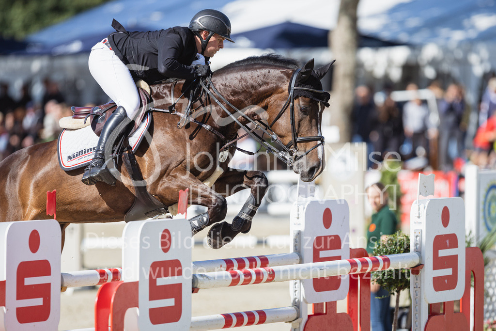 230730_BHO_GrosserPreis-566 | Deine schönsten Turniermomente als professionelle Fotos! Entdecke hochwertige Pferdesport-Fotografie im Online-Shop. Jetzt Fotos finden & bestellen!