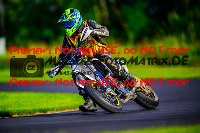 MaZZes_FotoMatrix_240713_6007705_2673 | UE40