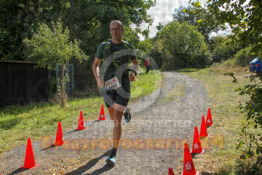 250830_1122_EV4_3401 | Sportfotografie im Rhein-Sieg Kreis, Köln, Bonn, NRW, Rheinland Pfalz, Hessen, etc. Unser Tätigkeitsfeld umfasst den Laufsport vom Volkslauf über den Marathon, Duathlon, Triathon bis zum Ultralauf wie Kölnpfad Ultra oder Schindertrail.