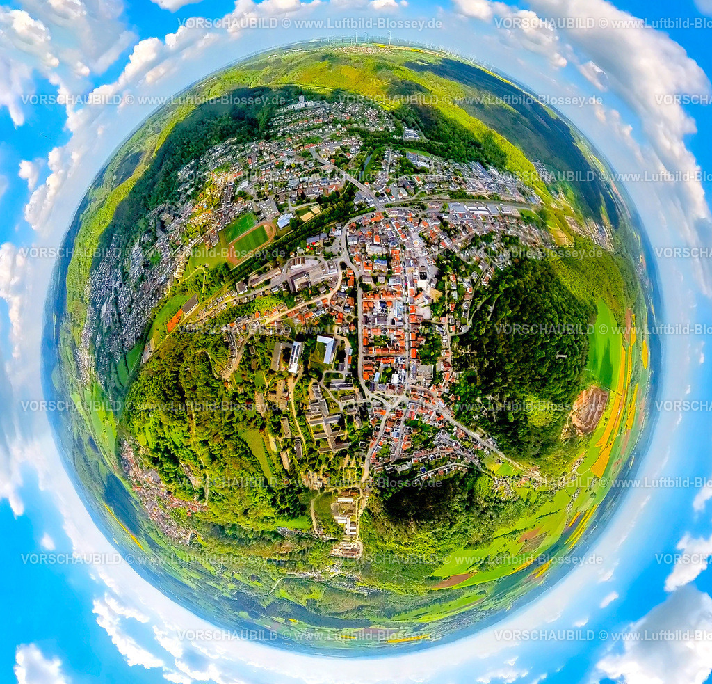 Marsberg240590451Marsberg | Luftbild, Wohngebiet Ortsansicht Marsberg Straße Weist, LWL-Klinik, Fußballstadion Diemelstadion und Nebenplatz, Dreifachturnhalle Marsberg, Hallenbad und Saunalandschaft Diemeltal, Erdkugel, Fisheye Aufnahme, Fischaugen Aufnahme, 360 Grad Aufnahme, tiny world, little planet, fisheye Bild, Luftbild, fischaugenbilder ,Sauerland, Nordrhein-Westfalen, Deutschland