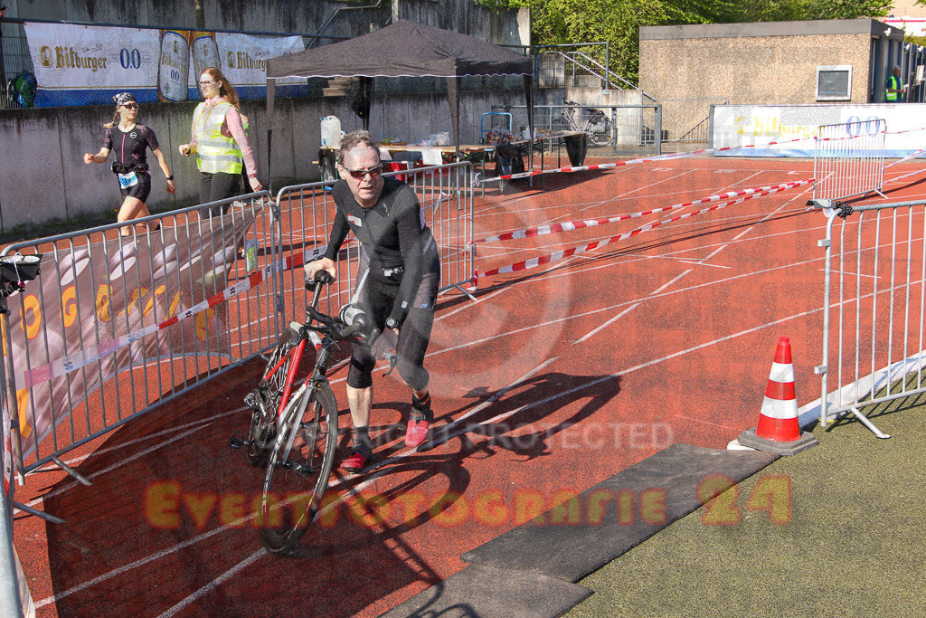 220424_1002_EV8_8721 | Sportfotografie im Rhein-Sieg Kreis, Köln, Bonn, NRW, Rheinland Pfalz, Hessen, etc. Unser Tätigkeitsfeld umfasst den Laufsport vom Volkslauf über den Marathon, Duathlon, Triathon bis zum Ultralauf wie Kölnpfad Ultra oder Schindertrail.