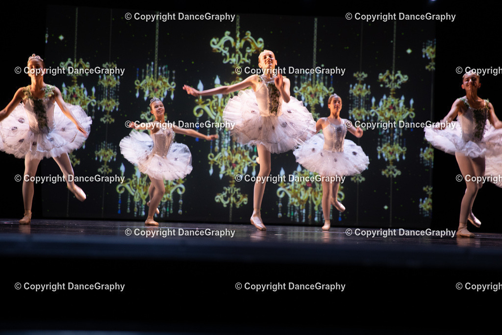 GPHY5868 | DanceGraphy - Realisiert mit Pictrs.com