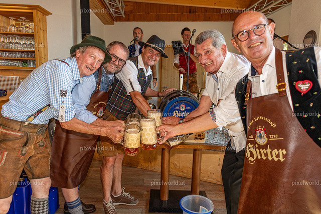 Oktoberfest im Gasthaus Stubinger | Bildershop von pixelworld.at - Realisiert mit Pictrs.com
