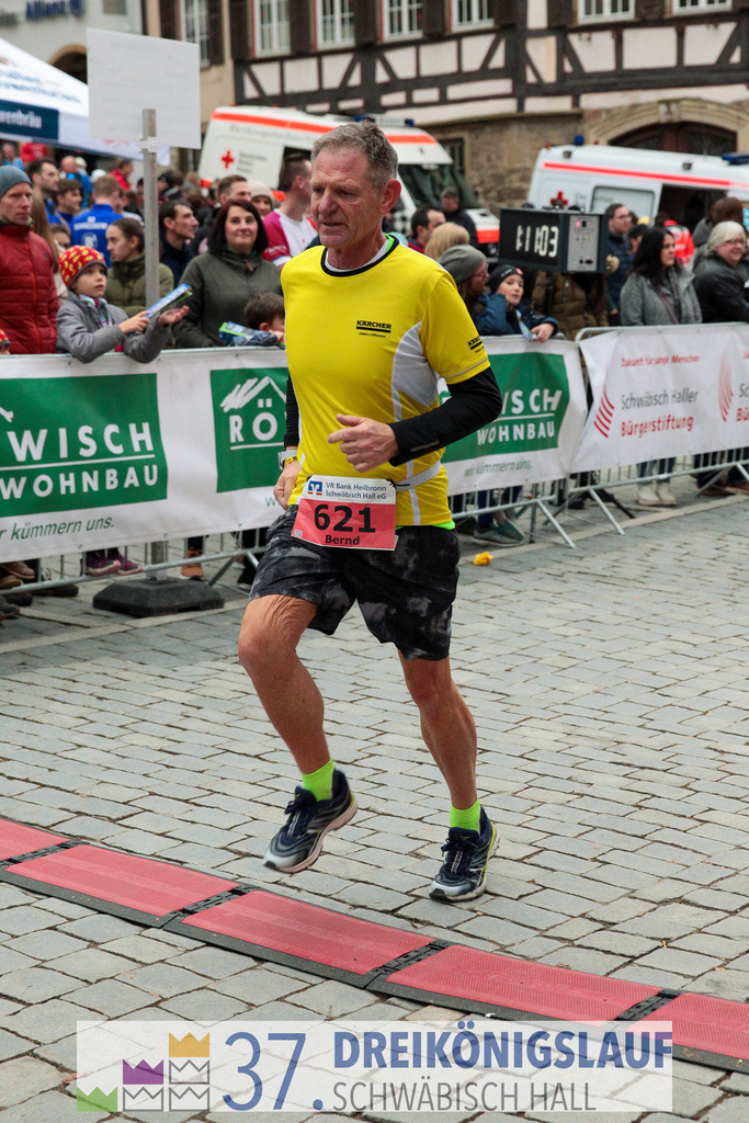 VR Bank Hauptlauf 10000m | 3 Koenigslauf 2023 - Realisiert mit Pictrs.com
