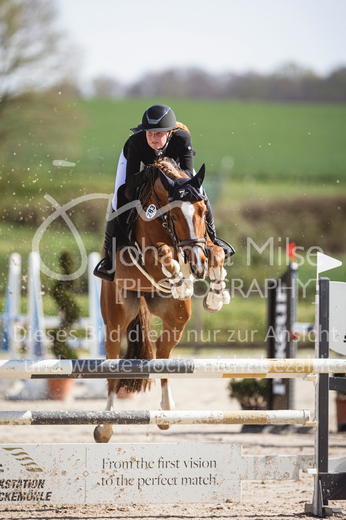 250419_Frühlingsfest_Stil-L-647 | Deine schönsten Turniermomente als professionelle Fotos! Entdecke hochwertige Pferdesport-Fotografie im Online-Shop. Jetzt Fotos finden & bestellen!
