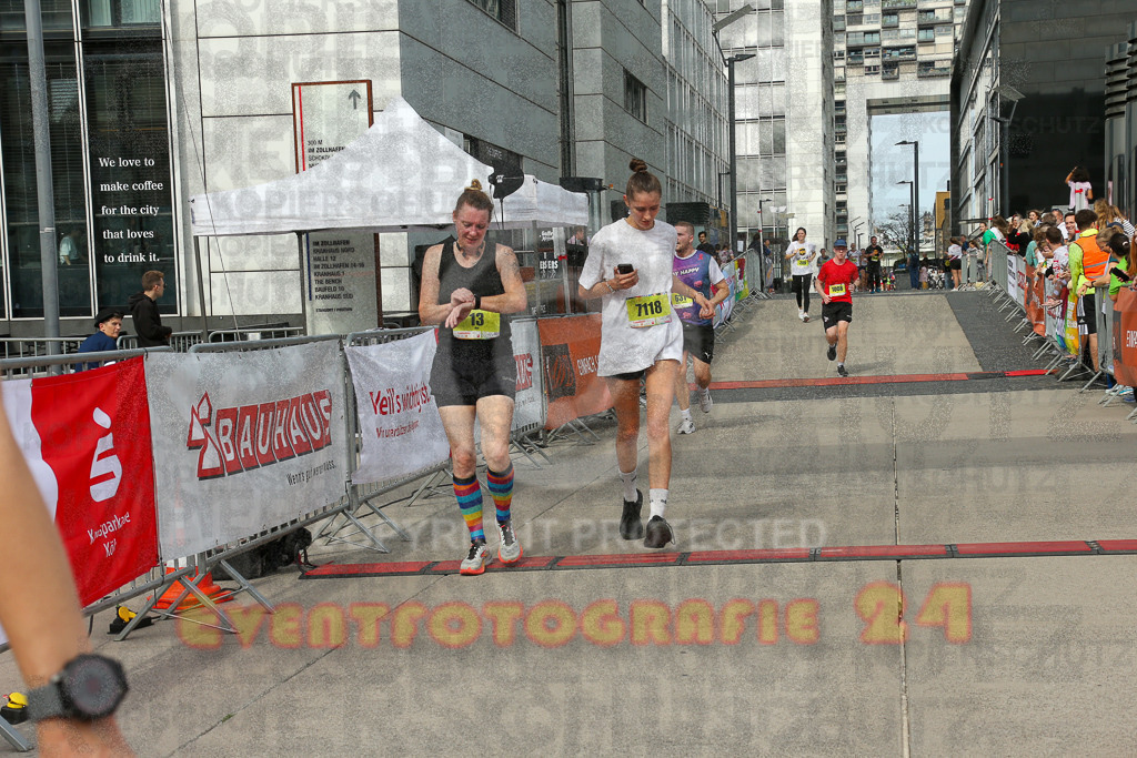 250920_1328_EX1_4855 | Sportfotografie im Rhein-Sieg Kreis, Köln, Bonn, NRW, Rheinland Pfalz, Hessen, etc. Unser Tätigkeitsfeld umfasst den Laufsport vom Volkslauf über den Marathon, Duathlon, Triathon bis zum Ultralauf wie Kölnpfad Ultra oder Schindertrail.