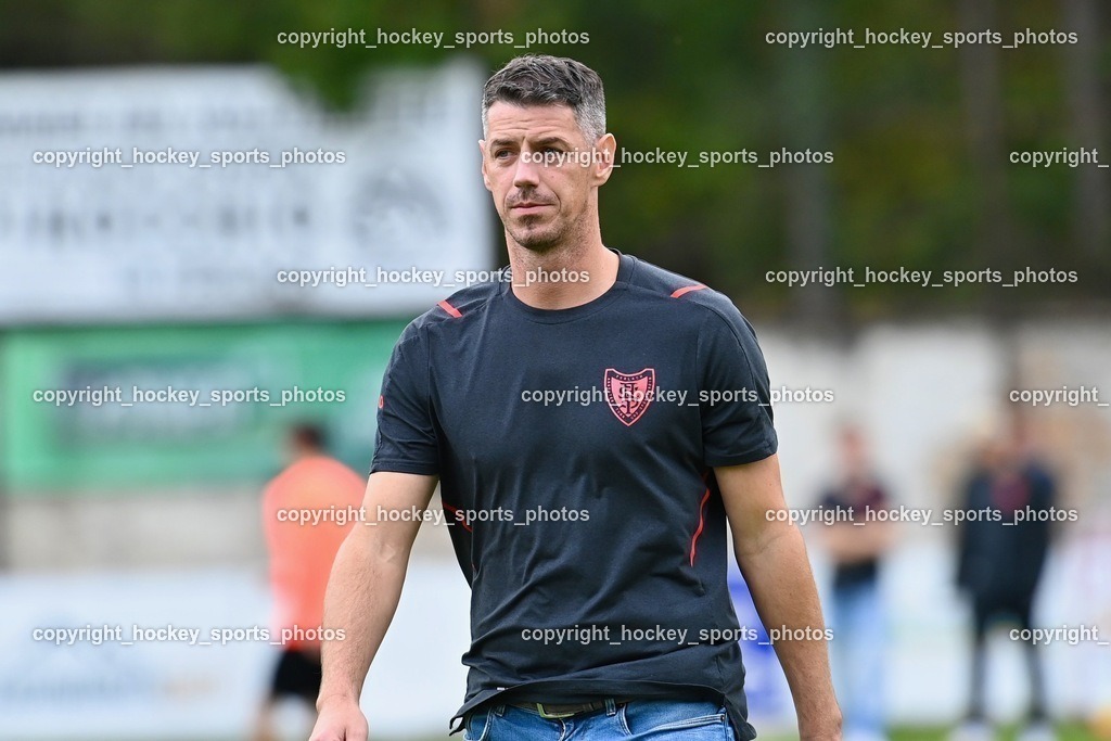 ATUS Ferlach vs. SC Landskron 14.10.202 | Headcoach ATUS Ferlach Mario Verdel,  