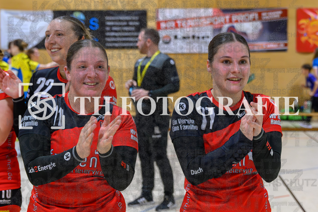 GER, SG Maulburg/Steinen - SV Allensbach 2, Handball, Suedbadenliga, 2. Spieltag, Saison 2023/2024, 14.10.2023 | Laura Traeber (SG Maulburg/Steinen, #11), Sharena Hasler (SG Maulburg/Steinen, #77)

GER, SG Maulburg/Steinen - SV Allensbach 2, Handball, Suedbadenliga, 2. Spieltag, Saison 2023/2024, 14.10.2023

Foto: TH Fotografie/Thomas Hess