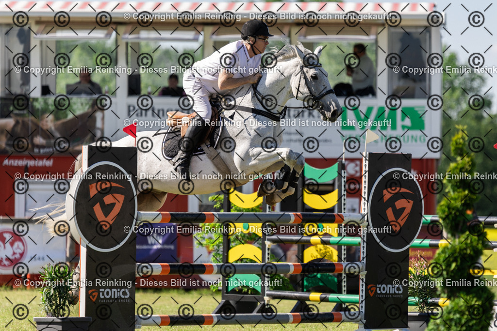 CL5A9011 | Emilia Reinking Fotografie - Realisiert mit Pictrs.com