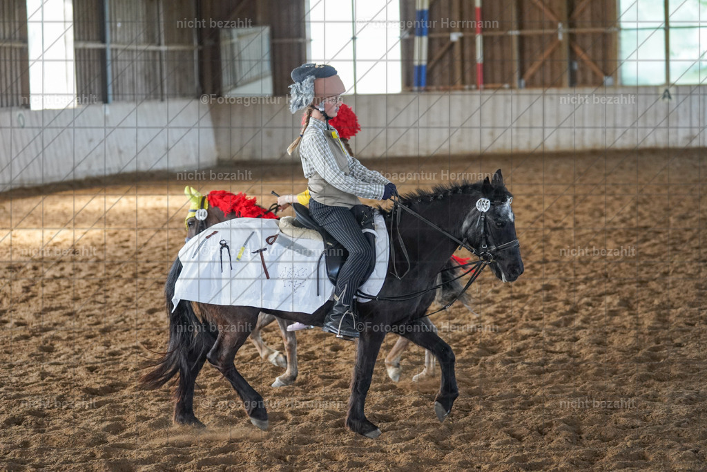 20230917-FAH09791 | Landsberg am Lech, 2023, Kaufbeuren, Kempten, Allgäu, Turnierfotografen Bayern, Fotoagentur Herrmann, Turnierbilder, Reitsport Fotos, Pferdefotograf, Augsburg, Bad Tölz, Dachau, Karlsfeld, Memmingen, Buchloe, Schwabmünchen