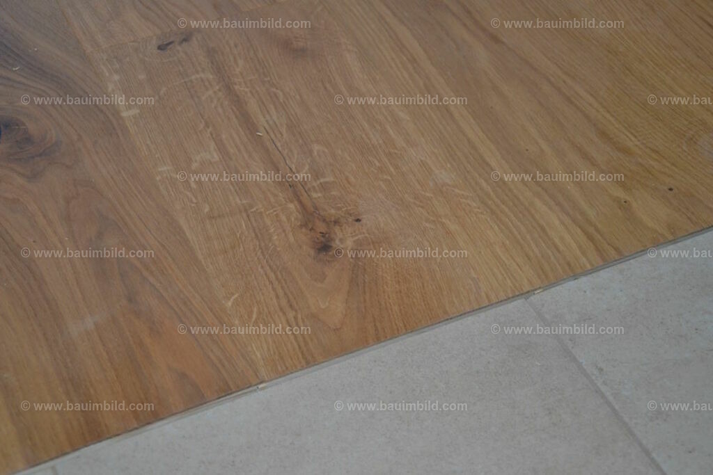 bib-lg22-bodenbelaege-0003 | Nach LV-Leistungsgruppen sortierte Detailfotos über den Bau eines Hauses. Alle Hausbau-Bilder direkt vom Urheber und Autor der Website Haus-Selber-Bauen.com