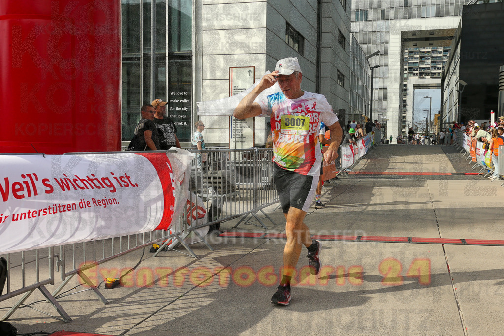 250920_1534_EX1_0050 | Sportfotografie im Rhein-Sieg Kreis, Köln, Bonn, NRW, Rheinland Pfalz, Hessen, etc. Unser Tätigkeitsfeld umfasst den Laufsport vom Volkslauf über den Marathon, Duathlon, Triathon bis zum Ultralauf wie Kölnpfad Ultra oder Schindertrail.