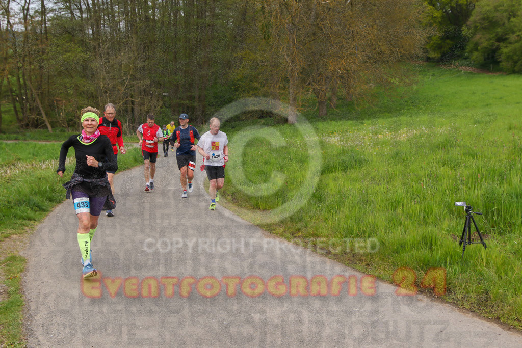 220501_1015_EV8_0245 | Sportfotografie im Rhein-Sieg Kreis, Köln, Bonn, NRW, Rheinland Pfalz, Hessen, etc. Unser Tätigkeitsfeld umfasst den Laufsport vom Volkslauf über den Marathon, Duathlon, Triathon bis zum Ultralauf wie Kölnpfad Ultra oder Schindertrail.
