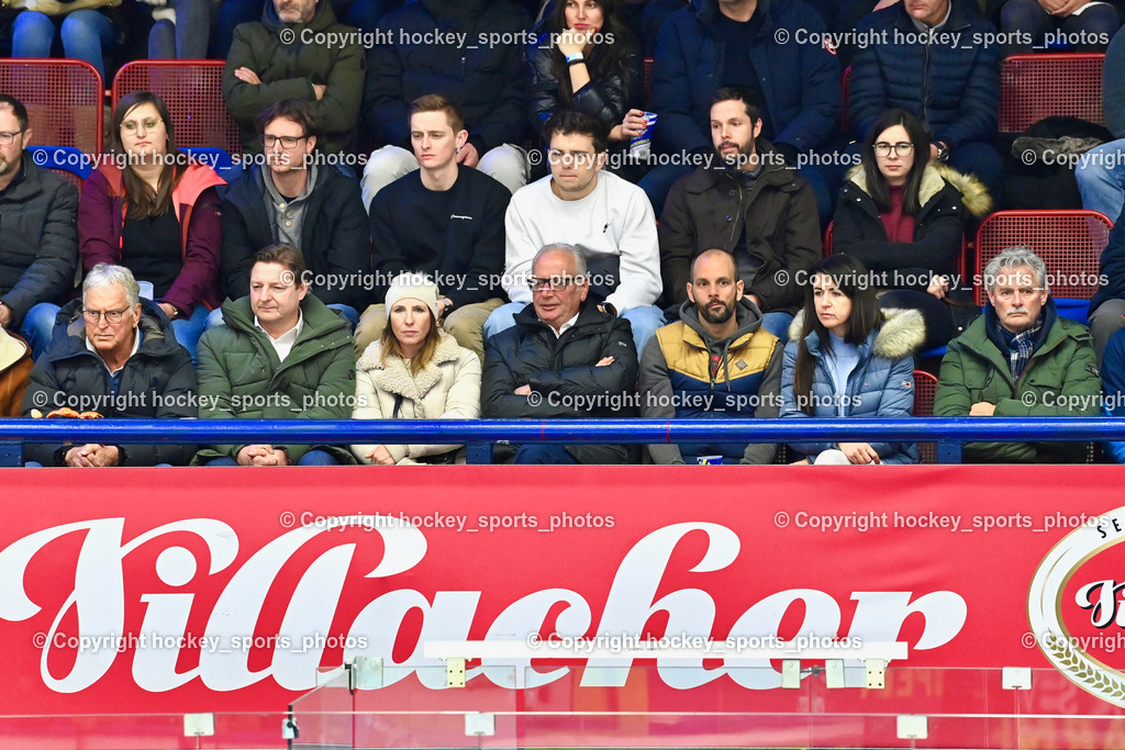 EC IDM Wärmepumpen VSV vs. STEINBACH BLACK WINGS LINZ  | Villacher Bürgermeister Günther Albel mit Gattin, Kärntner Landtagspräsident Reinhart Rohr, EC IDM Wärmepumpen VSV vs. STEINBACH BLACK WINGS LINZ , EC IDM Wärmepumpen VSV vs. STEINBACH BLACK WINGS LINZ  am 28.01.2025 in Villach (Stadthalle Villach), Austria, (Photo by Bernd Stefan)