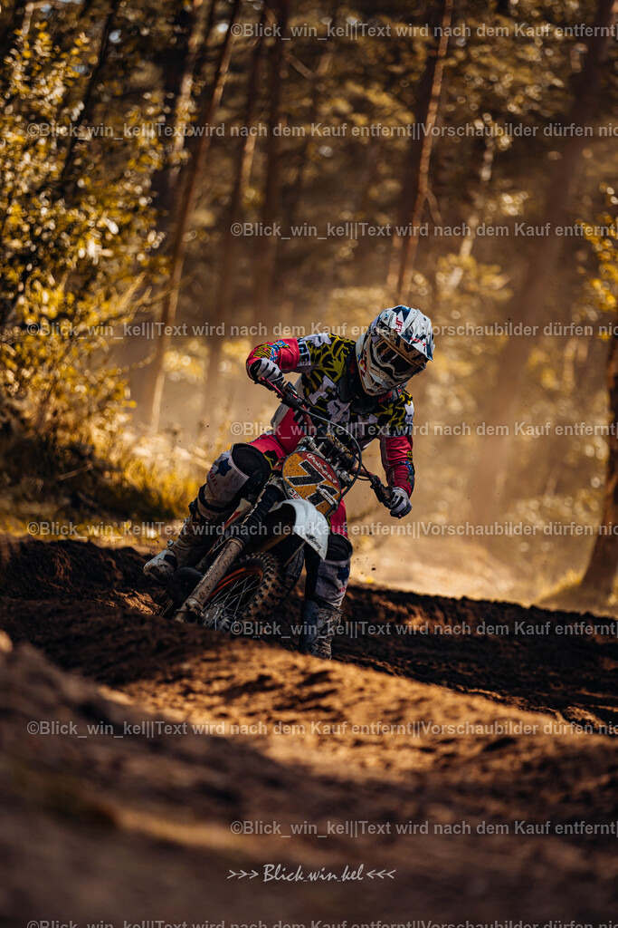 E68A1044 | blick_win_kel