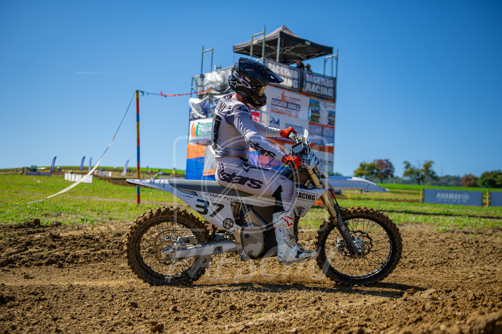 CF (46) | Paeschuphoto Shop - Wer nicht sucht der auch nicht findet.Ob Motocrossbilder oder von einem besuchtem Spiel, Hauptsache Action. - Realisiert mit Pictrs.com