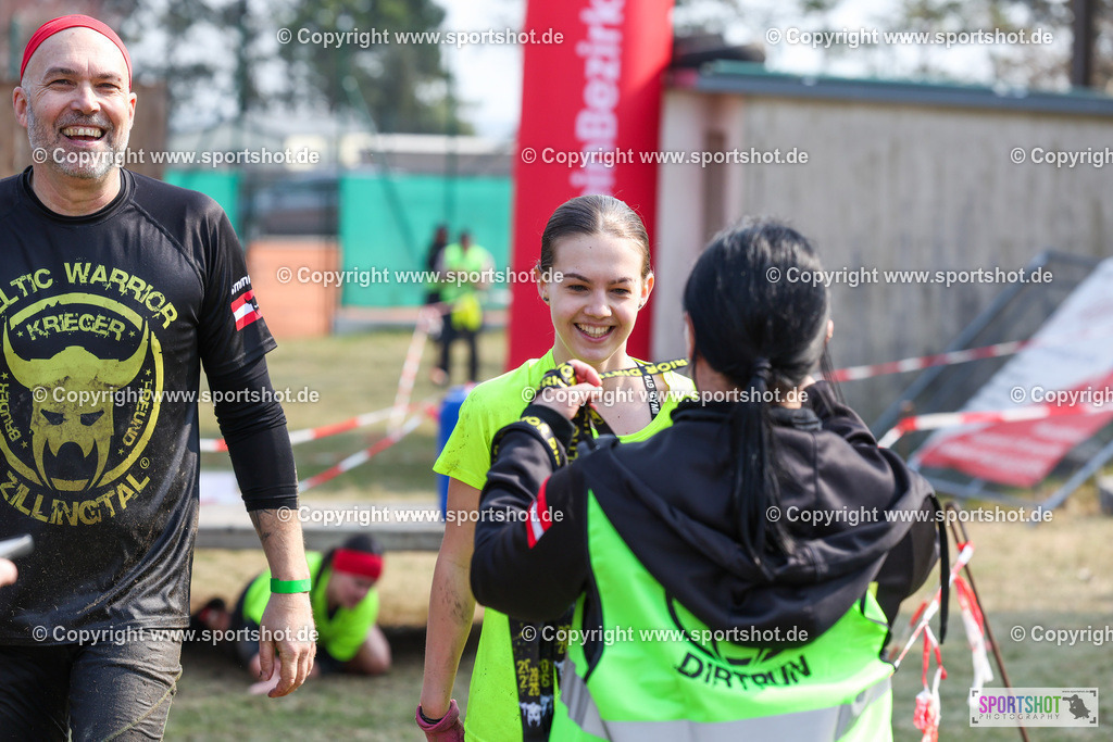 LUR_5024 | Rund um das Thema Sport-Event-Fotografie & individuelle Teilnehmerfotos. Jeder Teilnehmer wird fotografiert.