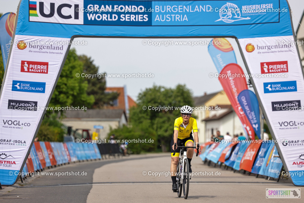 VJ__9983 | Neusiedlersee Radmarathon 2026@sportshot_your_pictrs #yourpictures#roadtowm2029 #nrm #neusiedlerseeradmarathon #neusiedlersee #neusiedlerseetourismus #burgenland #mörbisch #nrm26 #burgenlandtourismus #voglundco #poweredbyburgenlandtourismus #radsport #rad #marathon #ucigranfondo #visitburgenland #ucigranfondoworldseries
