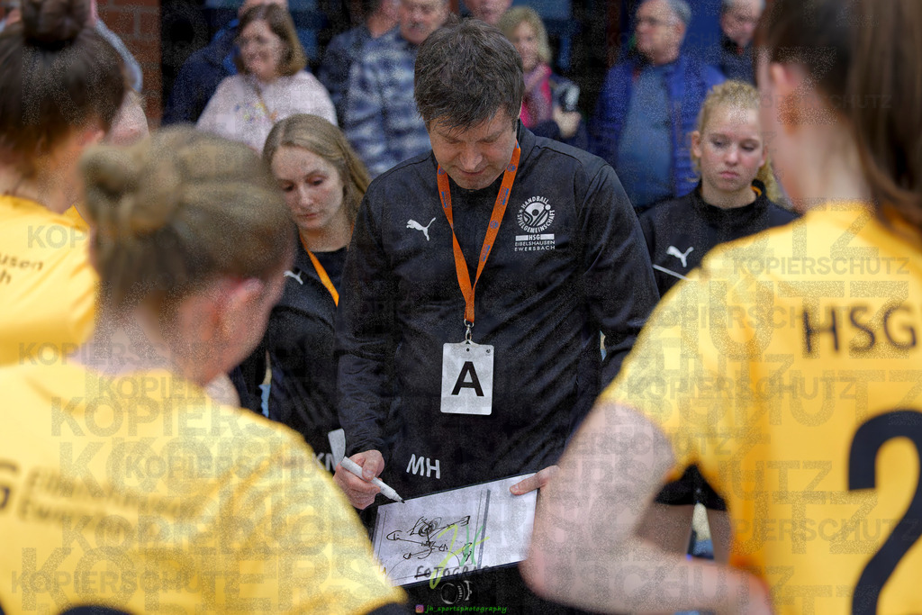 Handball Frauen Oberliga Mitte, HSG Eibelshausen/Ewersbach - HSG Lumdatal | Handball Frauen Oberliga Mitte, HSG Eibelshausen/Ewersbach - HSG Lumdatal am 21.02.2026 in Dietzhölztal-Steinbrücken (Sporthalle am Hammerweiher)Photo © 2026 - Jörg Heinrich - Realisiert mit Pictrs.com