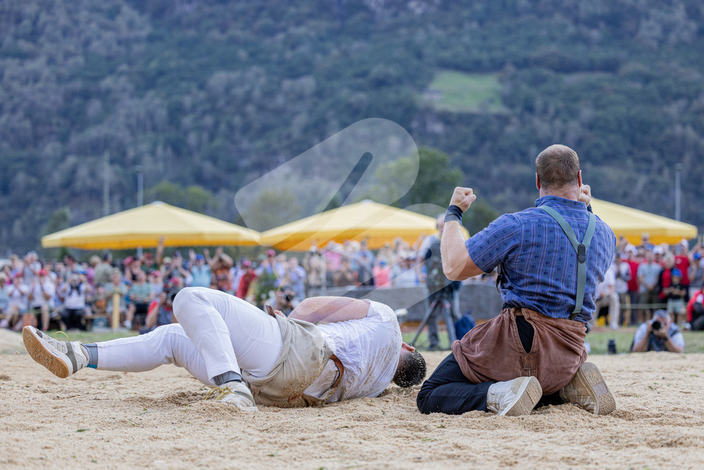 TESSINER2025_06_Gang_2050 | Wicki Joel gewintn den Schlussgang gegen Bieri Marcel - Realisiert mit Pictrs.com