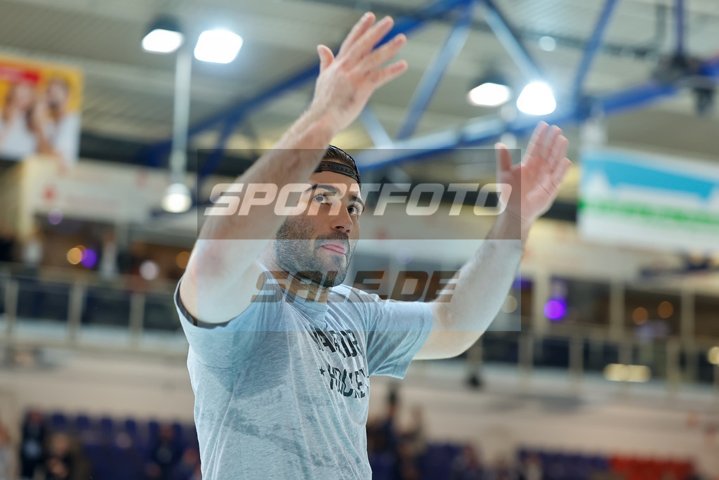 Iserlohn Roosters - Loewen Frankfurt | Hannibal Weitzmann #67 (Iserlohn Roosters)
DEL: Iserlohn Roosters - Loewen Frankfurt - Realisiert mit Pictrs.com