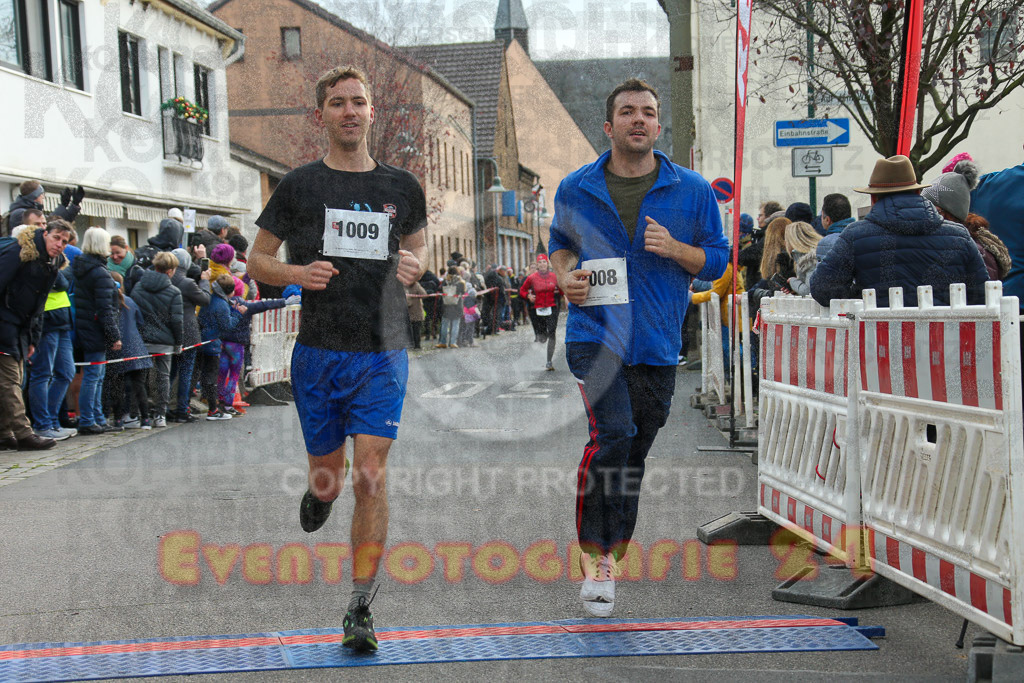221127_1052_EX1_1112 | Sportfotografie im Rhein-Sieg Kreis, Köln, Bonn, NRW, Rheinland Pfalz, Hessen, etc. Unser Tätigkeitsfeld umfasst den Laufsport vom Volkslauf über den Marathon, Duathlon, Triathon bis zum Ultralauf wie Kölnpfad Ultra oder Schindertrail.