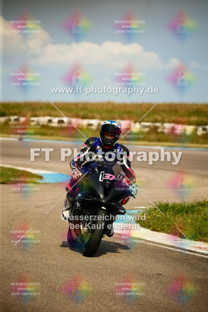 _MOT6257 | Hier findet Ihr Bilder von Touristenfahrten auf der Nürburgring Nordschleife oder von anderen Veranstaltungen die ich besucht habe. Viel Spass beim Durch Schauen 