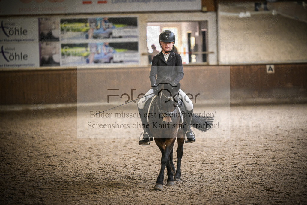 DOS_1803 | Entdecke hochwertige Reitturnierfotos von Foto Oger. Professionell, emotional und authentisch – jetzt Lieblingsmomente im Shop bestellen.Deutschlandweite Turnierfotografie. - Realisiert mit Pictrs.com