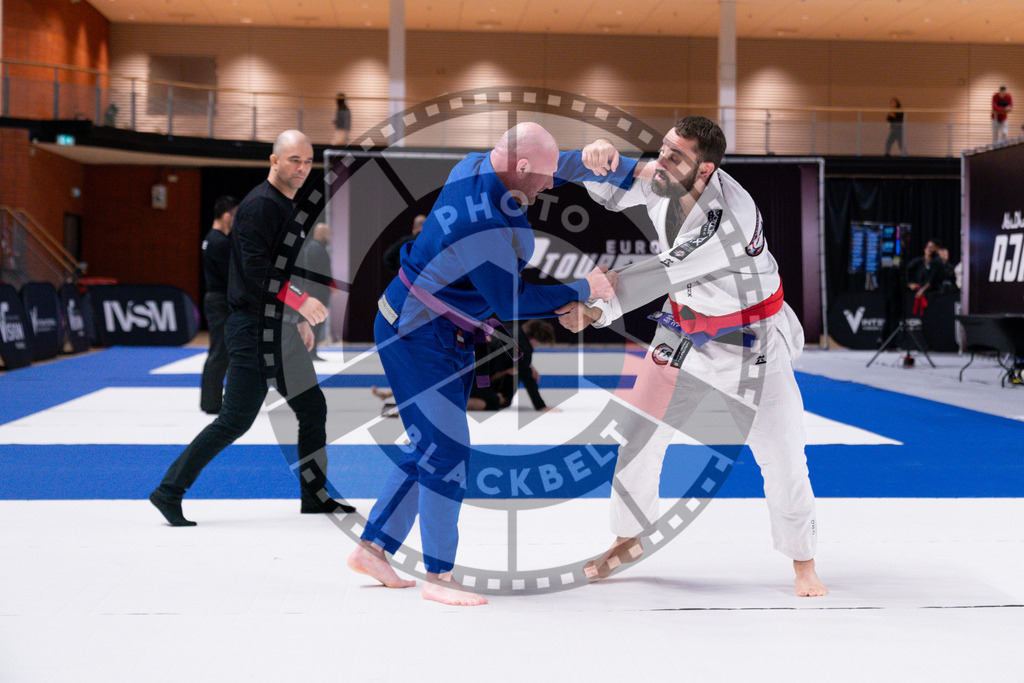 20241013PBB1081 | Athletes compete during the AJP Tour Europe Continental Jiu-Jitsu Amateurs & Masters Championship on October 13, 2024 in Almere near Amsterdam, Netherlands. © Chiara Dazi / photoblackbelt