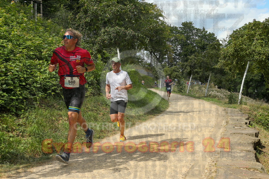 250824_1340_EX1_3209 | Sportfotografie im Rhein-Sieg Kreis, Köln, Bonn, NRW, Rheinland Pfalz, Hessen, etc. Unser Tätigkeitsfeld umfasst den Laufsport vom Volkslauf über den Marathon, Duathlon, Triathon bis zum Ultralauf wie Kölnpfad Ultra oder Schindertrail.