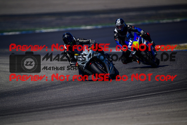 MaZZes_Fotomatrix_20250407_6007705_6144 | ROT