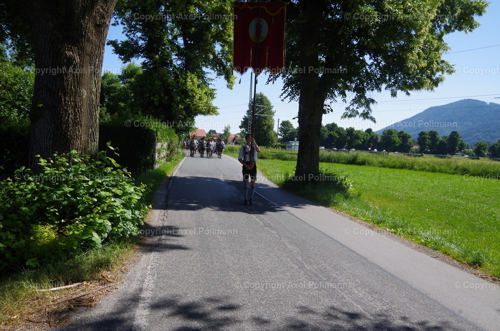 IMGP5876 | fotografiert von Axel PollmannLeonhardi Wallfahrt Benediktbeuern und Murnau, Fronleichnam, Fasching, Landschaft im Loisachtal und Benediktbeuern  - Realisiert mit Pictrs.com