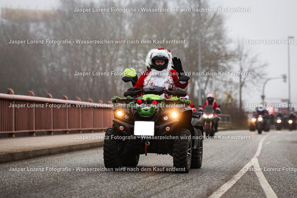 X-Mas Ride I Kiel I 2025 | Jasper Lorenz Fotografie - Realisiert mit Pictrs.com