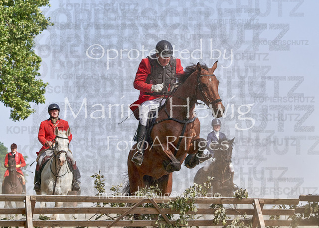 09-23 Jagd Perdöl_MCH0112_Marina Hewig | Fotografie, FotoArt, PferdesportArt, Pferdesportfotografie, Landschaftsfotografie, Reisefotografie, Reise, Pferde - Realisiert mit Pictrs.com