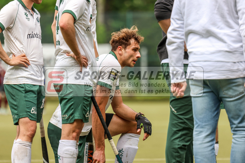 MJ_2023-05-20-HTCU-MSC-56 | Moritz Ludwig (Uhlenhorst Mülheim #25), Uhlenhorst Mülheim - Münchner SC am 1.10.2022 im Waldstadion, Mülheim a. d. Ruhr