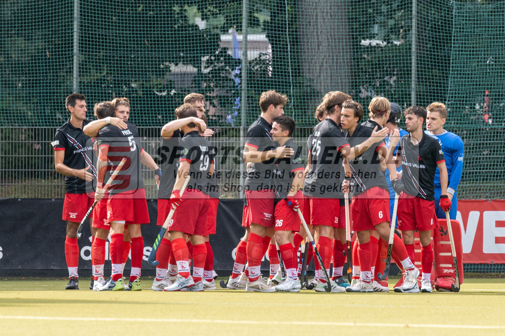 SFE_20230916_0002 | Hockey 1. Bundesliga Herren Rot-Weiss - TSV Mannheim am 16.09.2023 in Köln (KTHC Stadion Rot-Weiss Köln Tennis and Hockey Club), Photo: Stephan Fehrmann 2023 (Sports-Gallery)