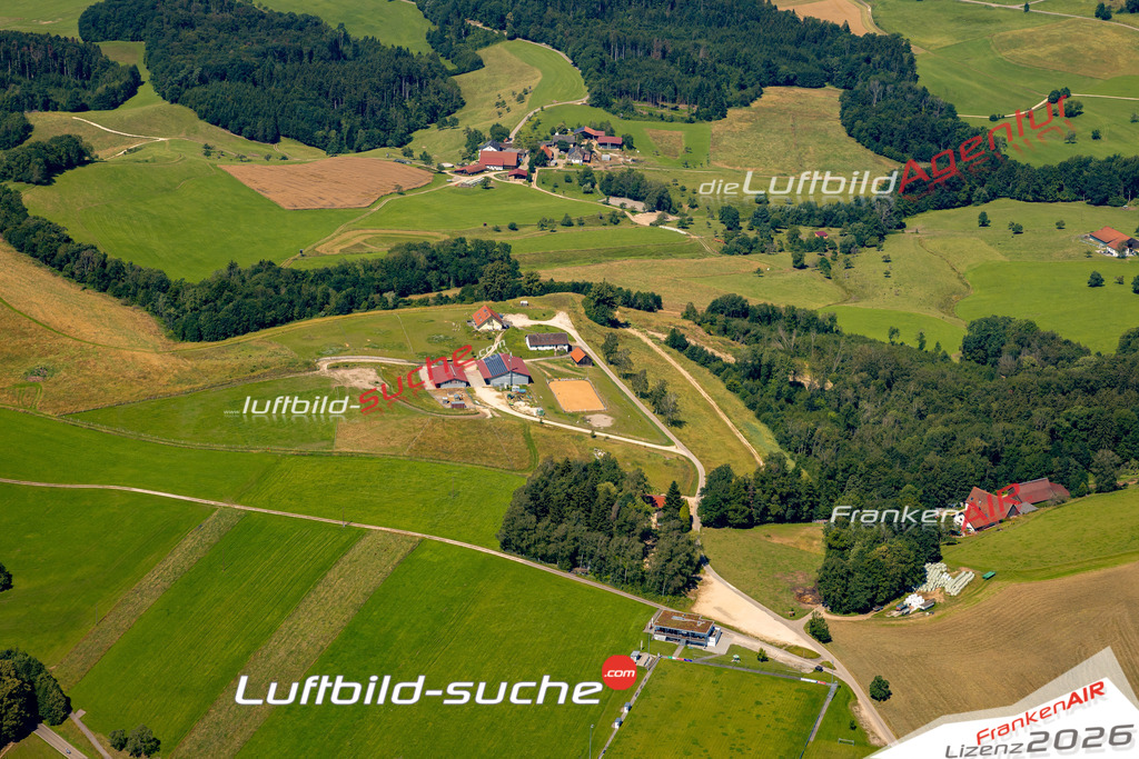 Das Luftbild zeigt :  Ottenbach - Die Luftaufnahme wurde 2024 vom UL-Flugzeug aus erstellt ( keine Drohne ) - Hochauflösende Luftaufnahme - Für grossformatige Ausdrucke geeignet. Die Geschenkidee !Mit Lizenz und Bildrechte bestellbar