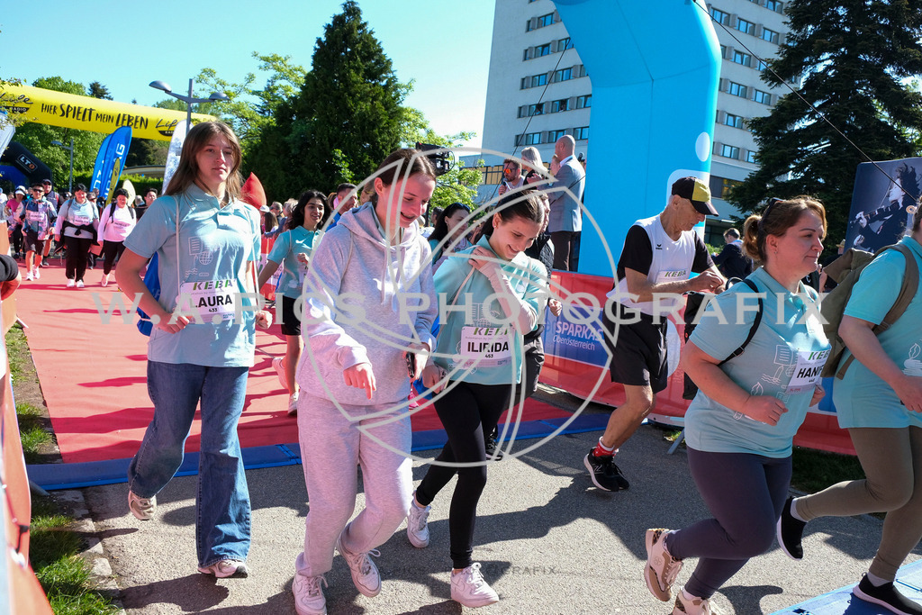 ..... | LINZ,AUSTRIA,27.April 24, Int. 3 Brückenlauf Linz  , Image shows: Photo: WAPICS / Michael ring