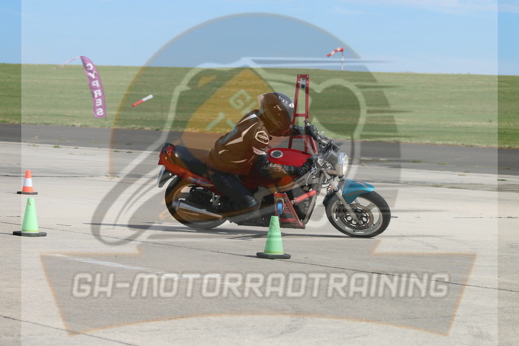 IMG_3802 | gh-motorradtraining-foto.de - Realisiert mit Pictrs.com