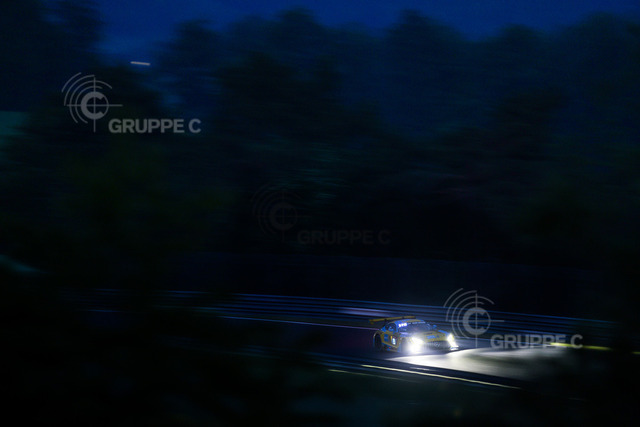 24hNbr21_148012JS | Motorsport-Fotografie: DTM, 24h Nürburgring und GT-Action in hochauflösenden Bildern. Entdecke packende Rennmomente & Impressionen direkt aus der Boxengasse. - Realisiert mit Pictrs.com