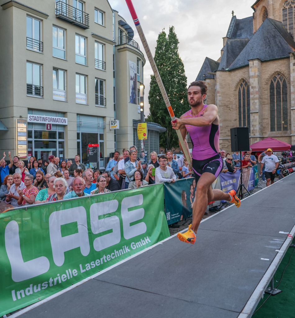 top-top.de-250828-355 | Foto, Video, Fotografie, Videografie, Fotobox, DJ, Discjockey, Musik, Musikbox, Veranstaltung, Photobooth, Amazon, Ebay, Buchtipp, Bestseller, Autor, Verlag, Buch, Wesel, Hamminkeln, NRW, Dinslaken, Rees, Drohne, Hochzeit, Party, Fotobox, Wesel, Fotograf