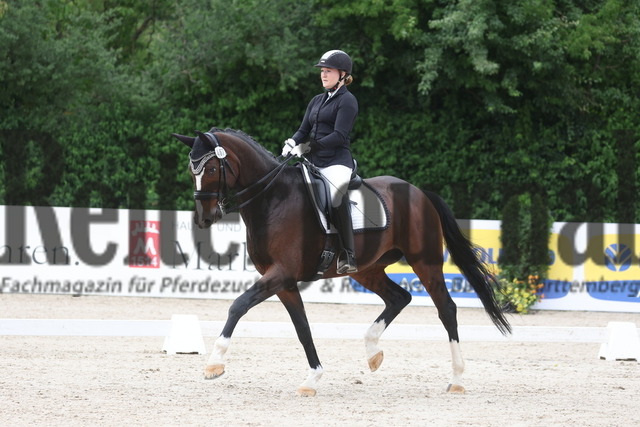 Weilheim_2023_Prfg.Nr.12_Dressur_Kl.M_Lisa Buchhold_Zaza S (3) | Alle Fotos der Reiterjournal Fotografin Doris Matthaes im Reiterjournal Online-Fotoshop. - Realizado com Pictrs.com
