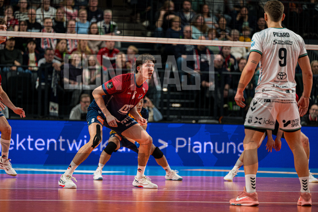 Volleyball I Herren I Saison 2025-2026 I CEV Pokal I CCM73 I SVG Lüneburg - Alterna SPVB Poitiers | CONTRAST ZERØ MEDIA - Realisiert mit Pictrs.com