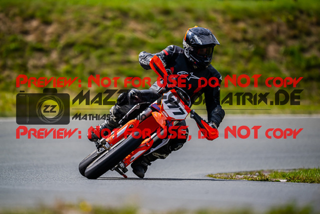 MaZZes_FotoMatrix_220904_9393 | S4