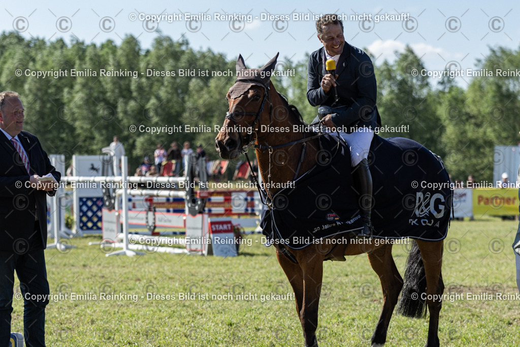 CL5A1543 | Emilia Reinking Fotografie - Realisiert mit Pictrs.com