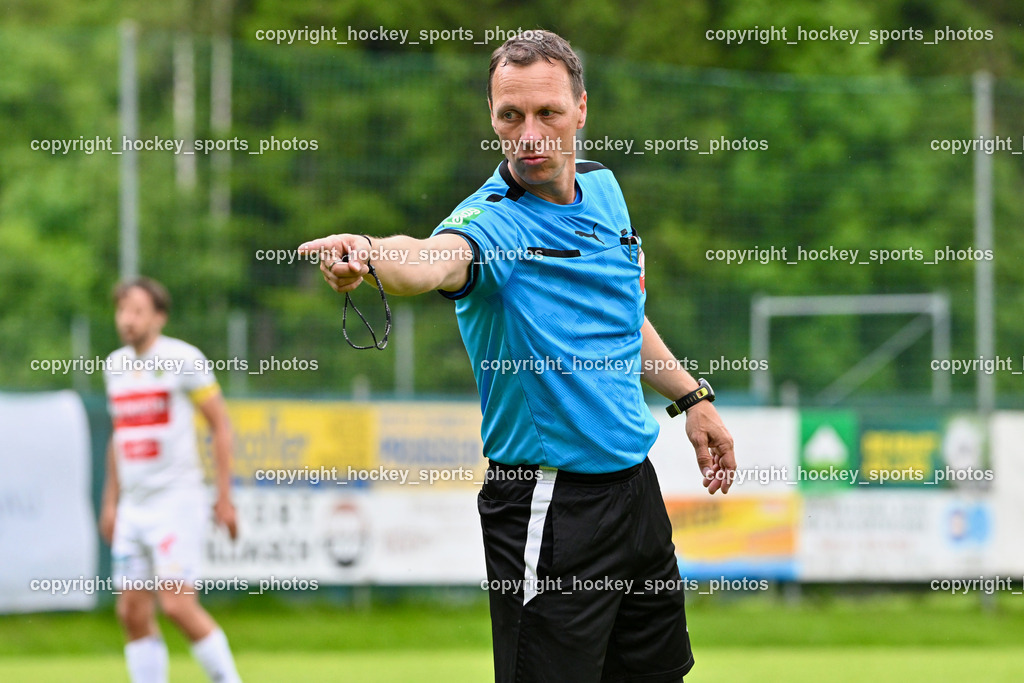 FC ASKÖ Gmünd vs. Rapid Lienz  | Gerold Glantschnig Referee, FC ASKÖ Gmünd vs. Rapid Lienz , FC ASKÖ Gmünd vs. Rapid Lienz  am 02.06.2024 in Gmünd (Sportplatz Gmünd), Austria, (Photo by Bernd Stefan)