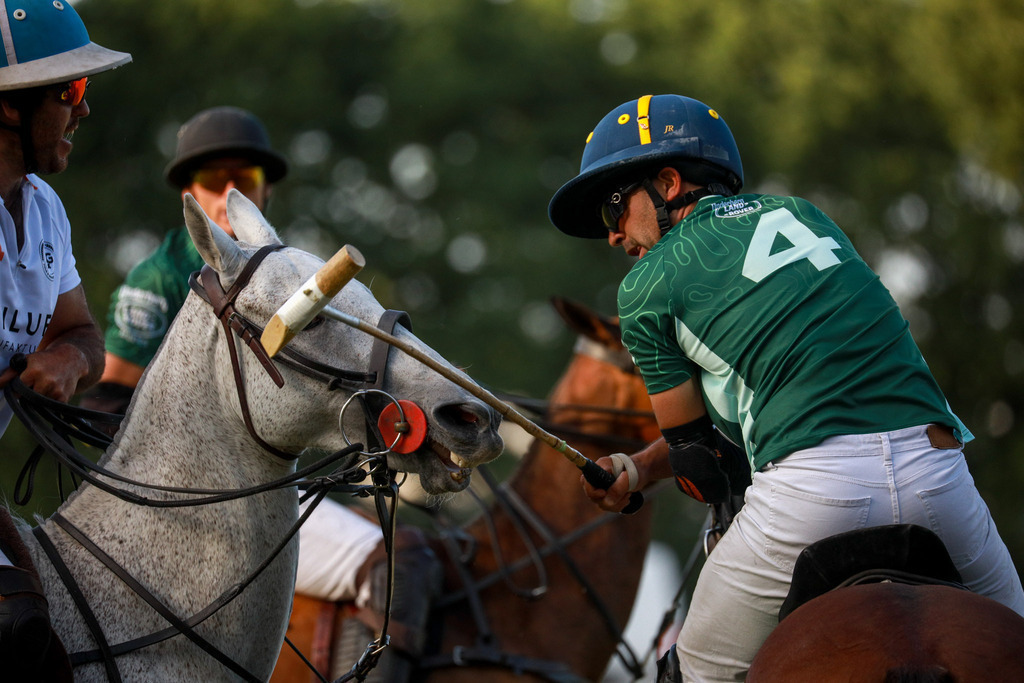 3_FreiluftmanufakturVsLandRover_200525_101 | Bildergalerie von Sport-Ereignissen aber auch von weiteren spannenden Dingen - nicht nur vom Niederrhein. In Anlehnung an den bekannten Spruch von Hanns Dieter Hüsch heißt das Motto: "Niederrhein ist überall".  - Realisiert mit Pictrs.com