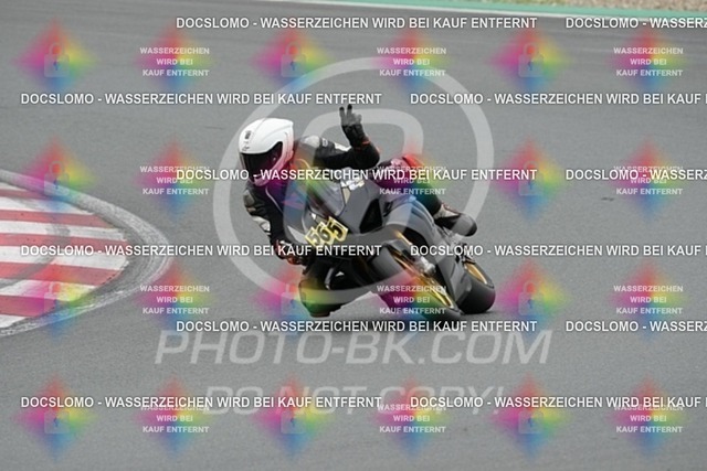2024_07_06_PBK_35635 | Sportfotografie; SlowMotion; Video; Rennstrecke; Hafeneger; Speer; Racing; RSE; BMW; CBO; Trackday; Motorsportarena; Hockenheimring; Brno; Most; Barcelona; Valencia
