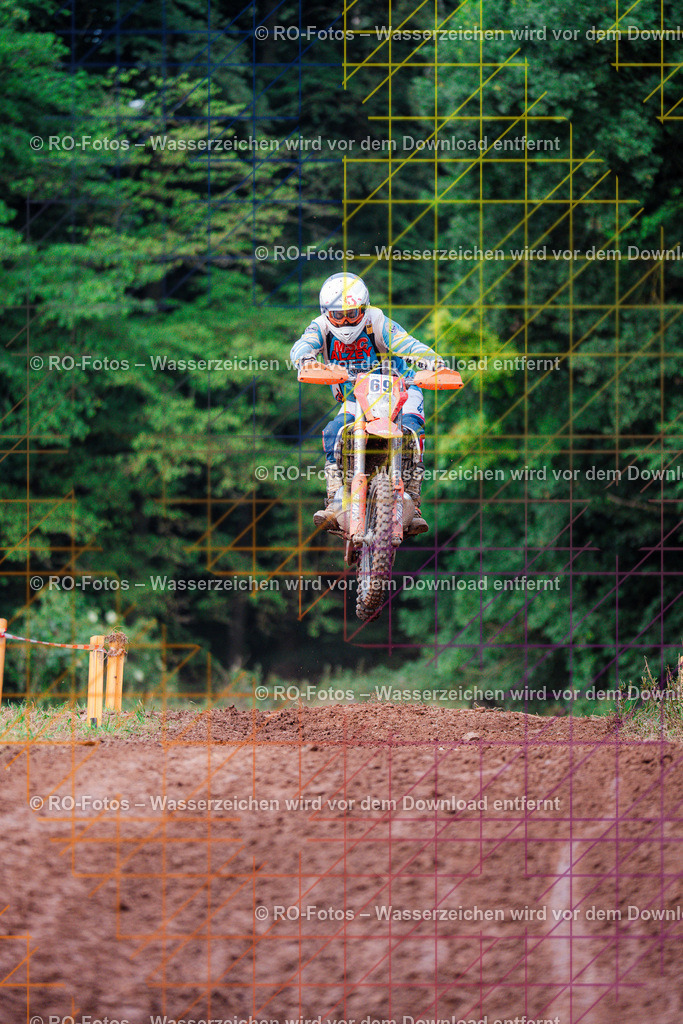 4 Lauf Schlüchtern IGE 2026-507 | Sportfotografie von RO-Fotos: Motorsport, Motocross, Enduro, Laufveranstaltungen und Triathlon. Professionelle Fotos von Sportlern und Events. - Realisiert mit Pictrs.com